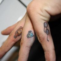 татуировки на пальцах рук3