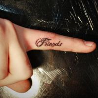 татуировки на пальцах рук9