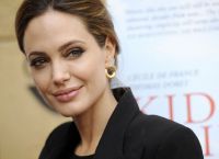 Анджелина Джоли прекрасная актриса и красивая женщина!