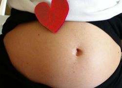 бывают месячные во время беременности