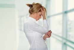 головные боли перед менструацией