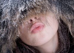 Как защитить губы от ветра и мороза