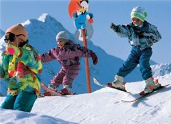 Обучение детей горным лыжам