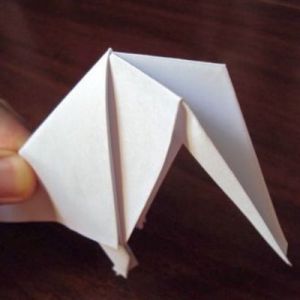 Как сделать из бумаги попугая 20