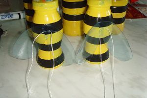 Пчелы из пластиковых бутылок12